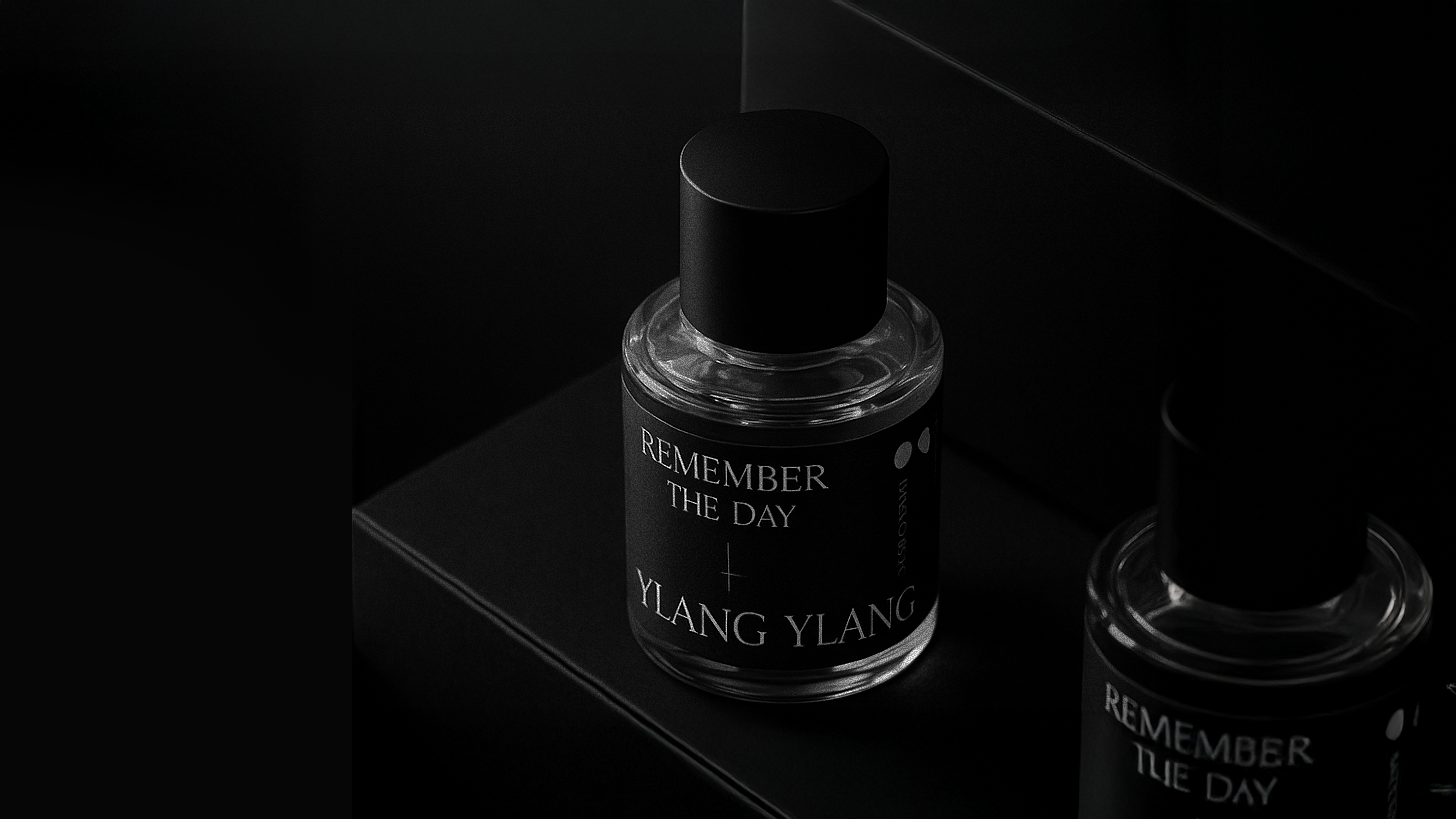 Artisanal personalized fragrance brand